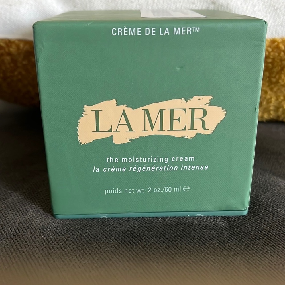 LA MER moisturizing cream